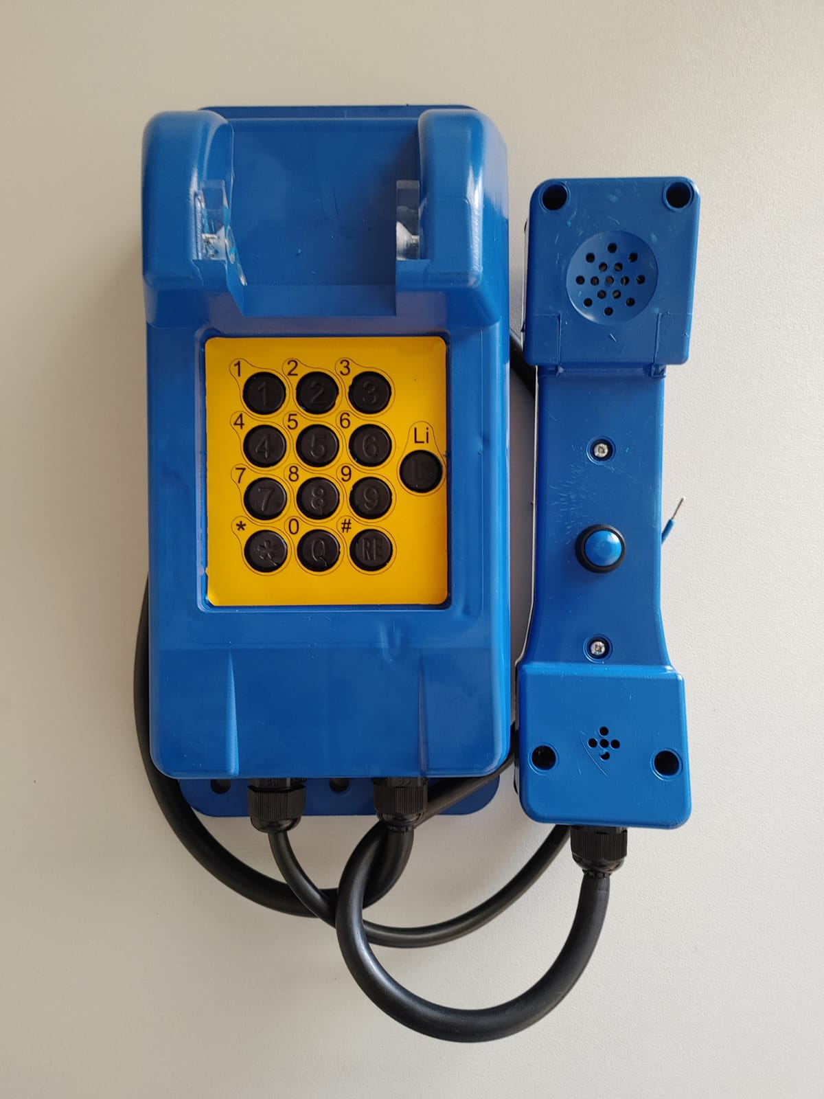 Blue Underground Telephone