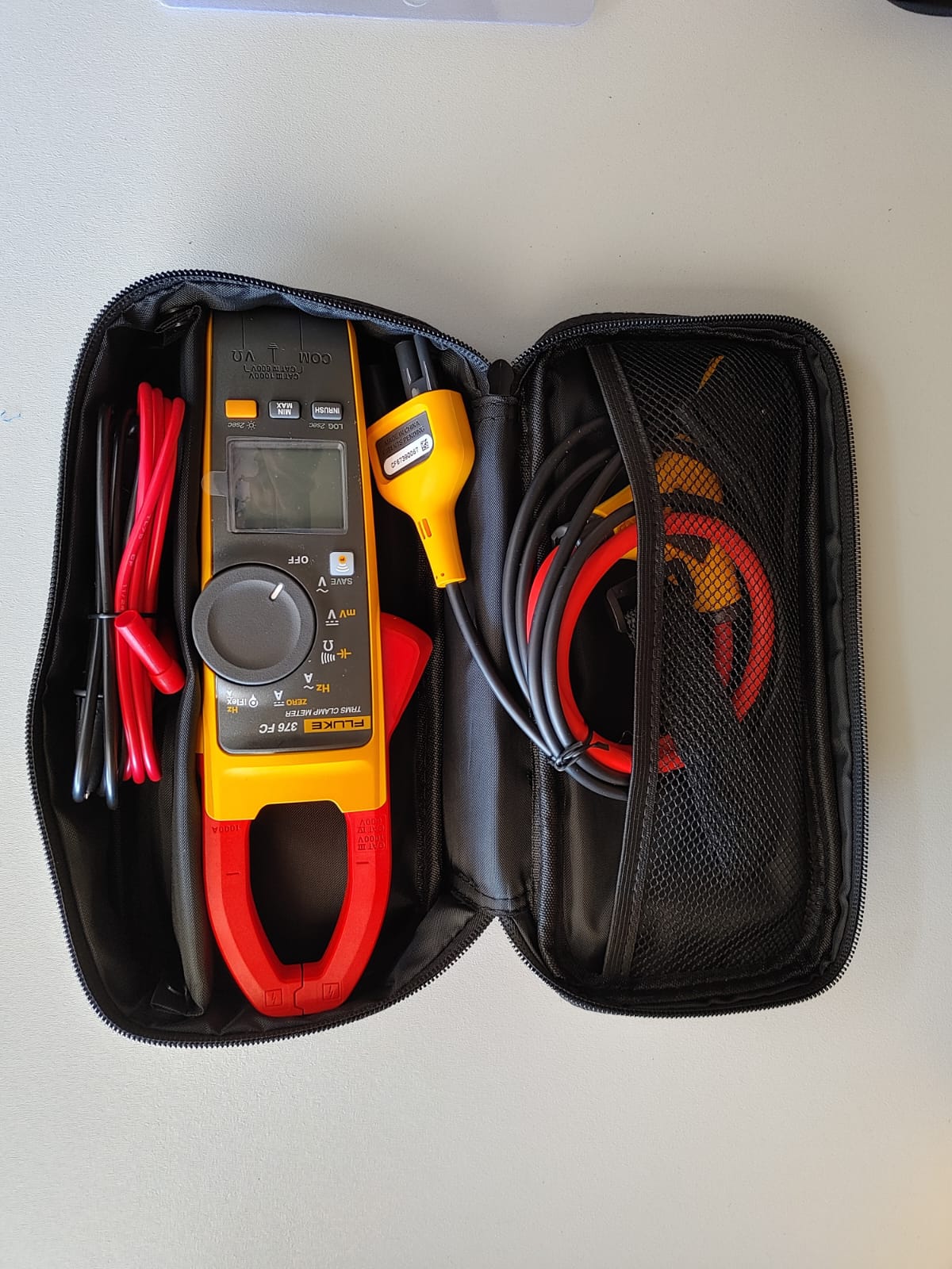 TRMS CLAMP METER