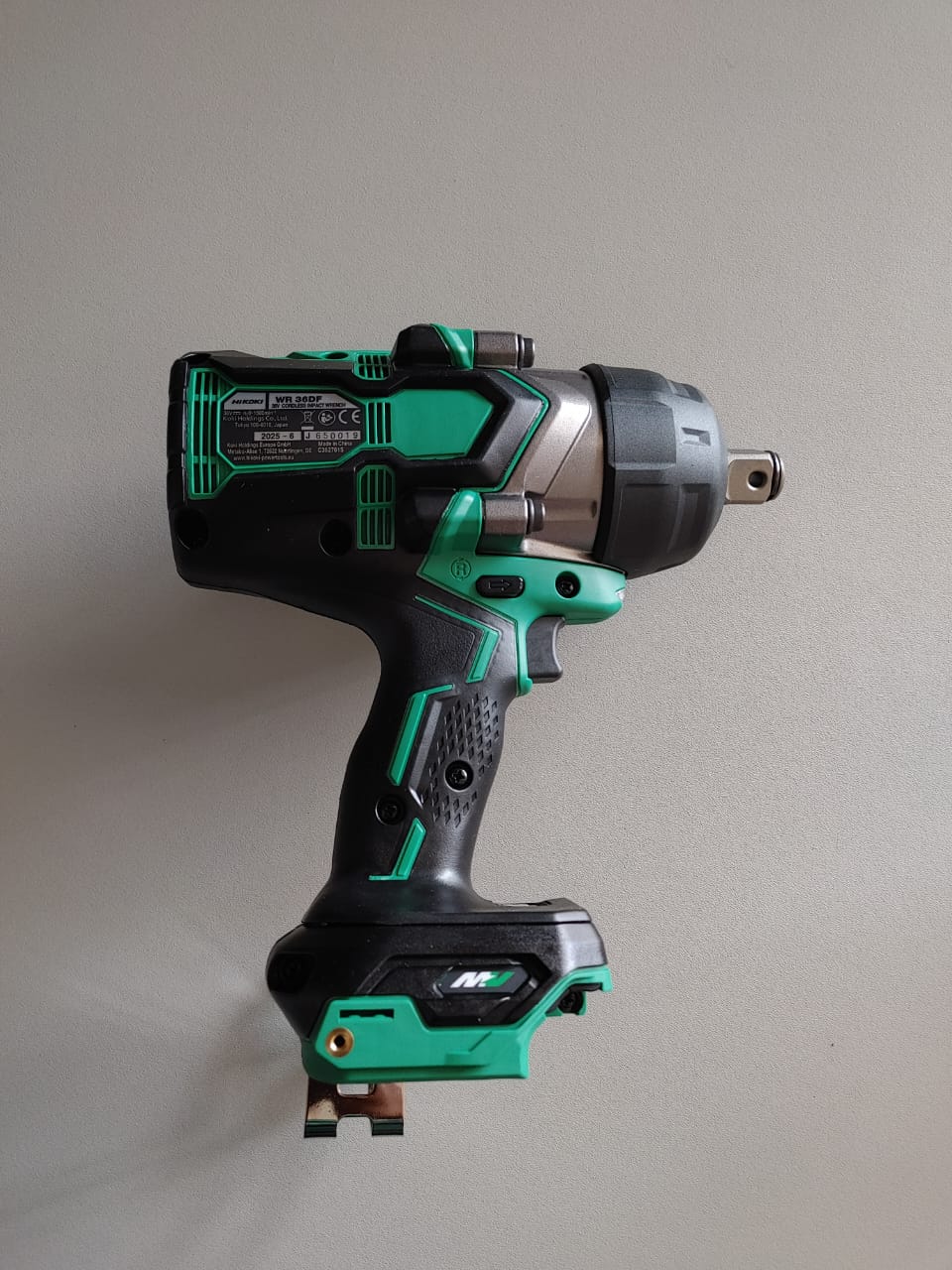 Hikoki cordless impact wrench